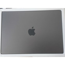 MacBook Pro 14" M3 Max 16-CORE CPU + 40-CORE GPU, 64GB RAM, 4TB SSD US Gwiezdna czerń